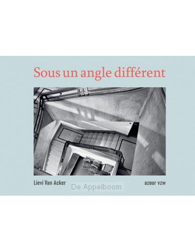 Sous un angle différent