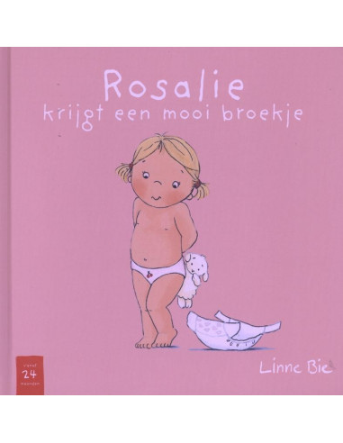 Rosalie krijgt een mooi broekje