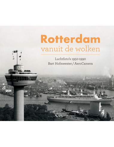 Rotterdam vanuit de wolken